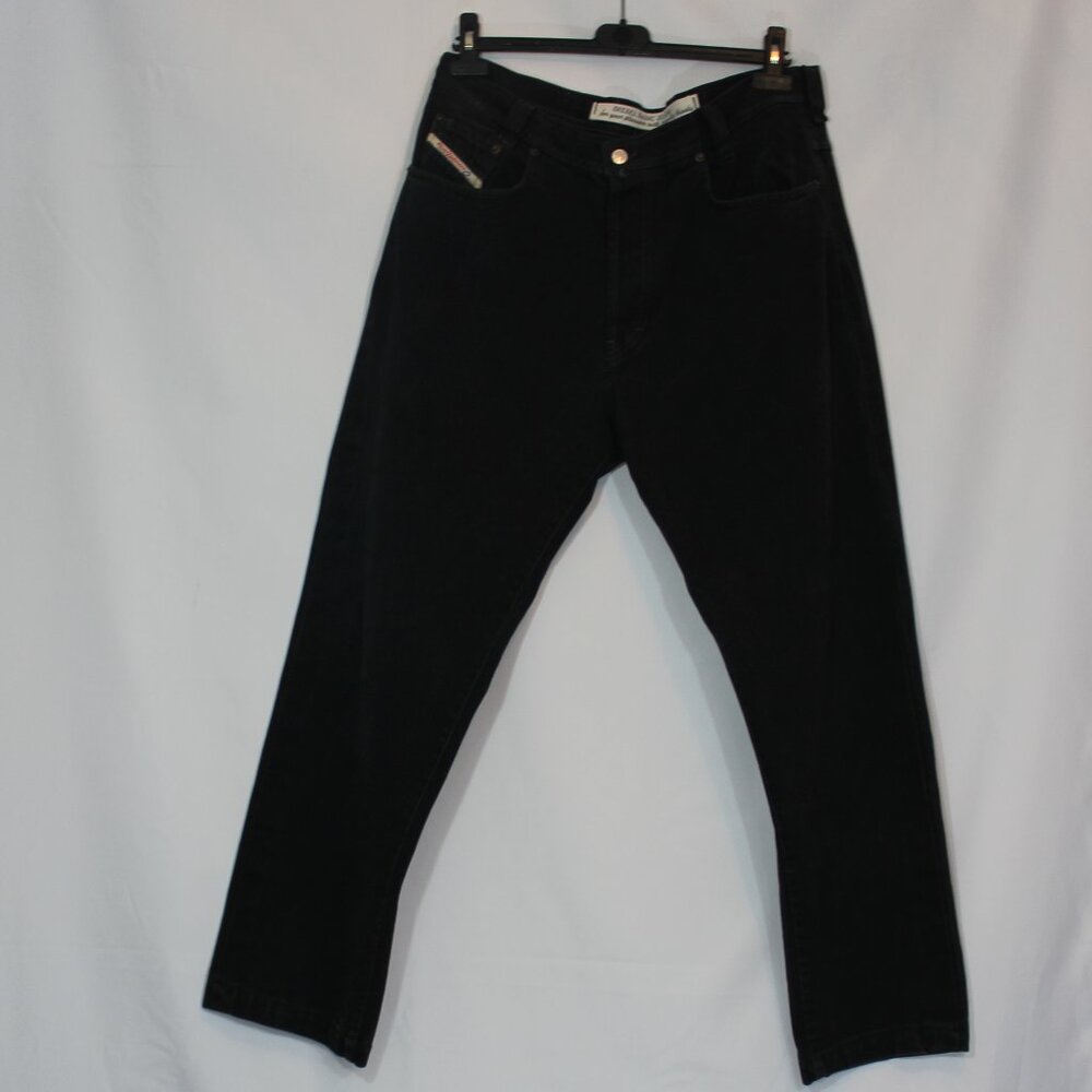 Diesel Men's Relaxed Fit Straight Saddle Jeans Black Denim Dark Wash Italy sz 36